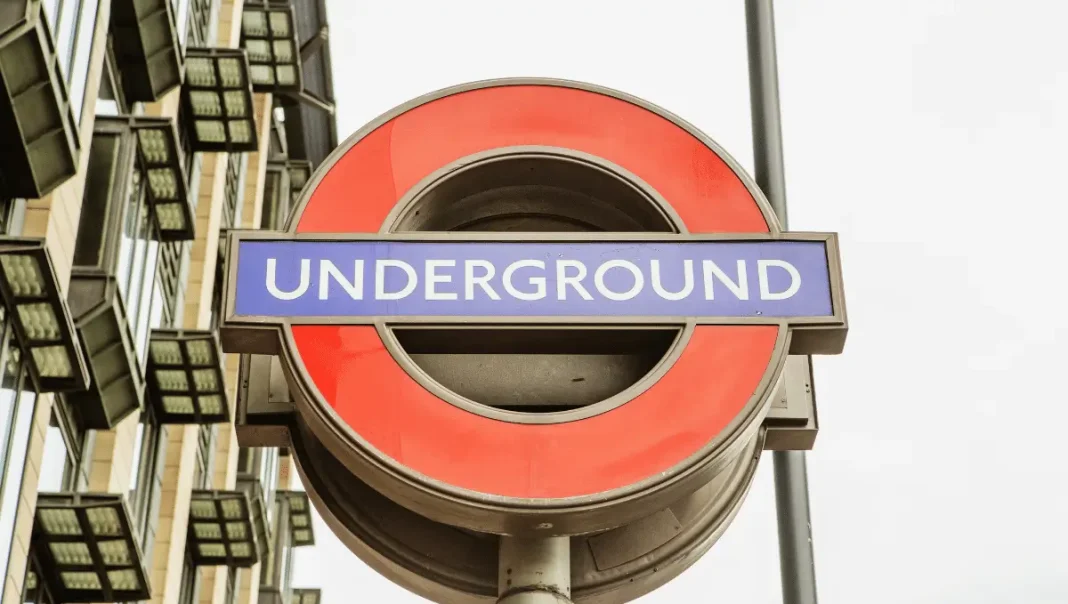 Customer service managers for the London Underground plan to strike due to dissatisfaction with working conditions.