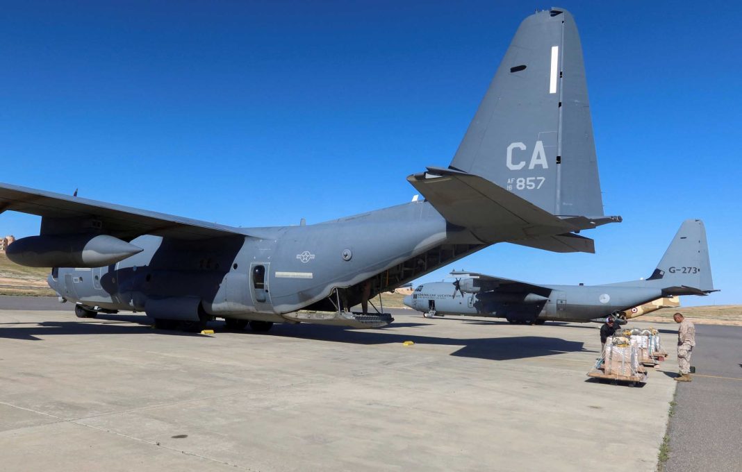 US Military C-130 Aircraft Loses 60 Food Bundles Over Sea During Aid Drop in Gaza